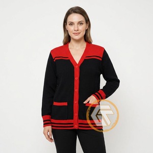 Cardigan d'hiver en acrylique brodé à col en V Delta, vêtements grecs de haute qualité pour la sororité Sigma, pulls respirants pour femmes - Product Image 3
