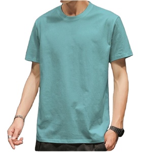 เสื้อยืดแขนสั้นคอกลมสีดำสำหรับผู้ชาย ทรงปกติ สวมใส่สบาย ผ้าถักเนื้อเจอร์ซีย์ สีพื้น ย้อมสีเรียบ ผ้าฝ้าย 100% แห้งเร็ว - Product Image 4