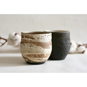 Mug en céramique artisanal de haute qualité, style Wabi-Sabi rayé mat, pour usage domestique - Product Image 5