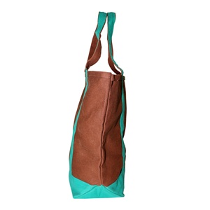 Bolsa de Lona Resistente de 20 Oz, Teñida, Promocional, para Compras, Vino, Playa, Exposiciones y Regalos de Boda - Product Image 3