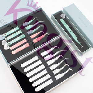 Pince à épiler professionnelle Caesar Looks en acier inoxydable avec logo personnalisé pour extensions de cils, étiquette privée, pince droite et pince biseautée - Product Image 2