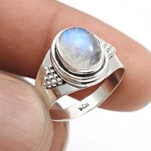 Simple Design Rainbow Moonstone Gemstone <b>Ring</b> In 925 <b>Sterling</b> <b>Silver</b> Bezel <b>Set</b> Oval Cut Gemstone Boho <b>Ring</b> At Reasonable Price - Product Image 2