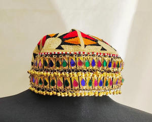 Barrette à cheveux en tissu brodé de fleurs traditionnelles vintage unisexe afghane avec un design écologique - Product Image 3