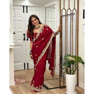 Sari en Georgette fantaisie avec broderie au fil et blouse non cousue, couleur bordeaux - Product Image 6