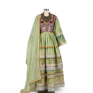 Robe Anarkali traditionnelle pour femmes, longue, en soie, verte, brodée, coupe ample, tenue de mariage, robe afghane Kuchi - Product Image 2