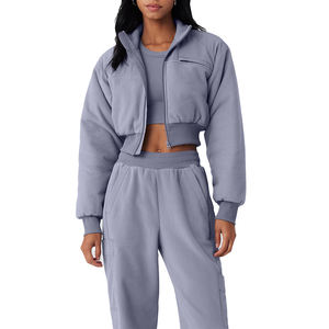 Nouveau sweat à capuche pour femme en coton épais de haute qualité, coupe courte, épaules tombantes, avec logo personnalisé - Product Image 4