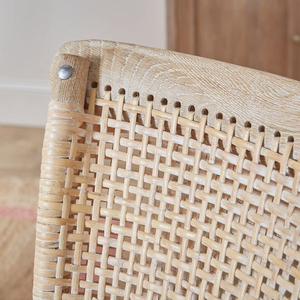 Silla de Comedor de Madera de Roble Estilo Rústico Francés con Respaldo de Ratán y Asiento Tapizado - Product Image 3