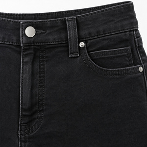 Jeans de Mezclilla Negros Elásticos de Cintura Alta para Mujer, Ajuste Cómodo y Transpirable, Detalle Bordado, Talla XL, Lavado Medio - Product Image 4