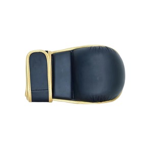 Gants de MMA en cuir noir de qualité supérieure avec bordure dorée, fermeture auto-agrippante, pour grappling, arts martiaux professionnels, sparring et boxe - Product Image 5