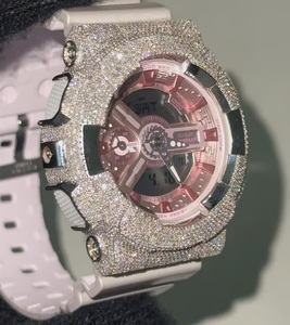 Montre rose sertie de pierres pour femme, bijoux hip-hop, montre de luxe Moissanite Bust Down Bling - Product Image 1