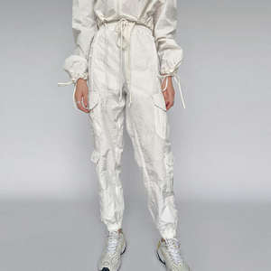 Conjunto Deportivo Personalizado de Dos Piezas, Chaqueta Cortavientos de Invierno 100% Algodón, Estilo Vintage para Hombre y Mujer, Negro, con Cierre Completo, Transpirable - Product Image 5