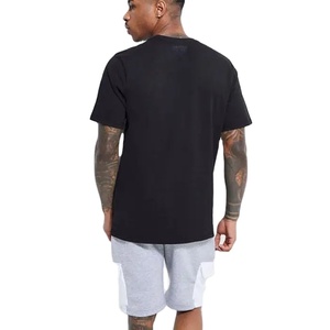 เสื้อยืดแขนสั้นสำหรับผู้ชายเสื้อยืดคอกลมพิมพ์ลายทางคอกลมแขนสั้นผ้าคอตตอนพิมพ์ลายตามสั่ง - Product Image 1