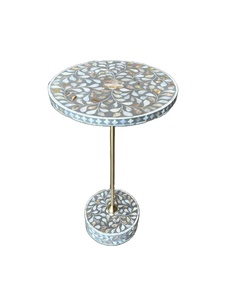 โต๊ะฝังมุกลายดอกไม้หรูหราโต๊ะข้างสำหรับห้องนอนคลาสสิกและห้องนั่งเล่น - Product Image 2