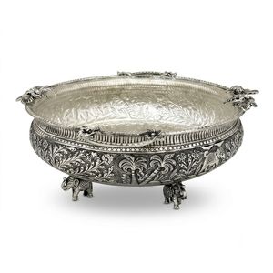 Urli papillon sculpté avec précision, grand modèle - Product Image 1