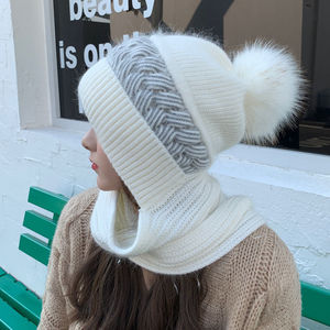 Gorros de Lana con Logotipo Personalizado, Bordado 3D y Pedrería, con Bufanda y Pompón de Peluche, Gorro Cálido de Invierno para Hombre y Mujer - Product Image 5