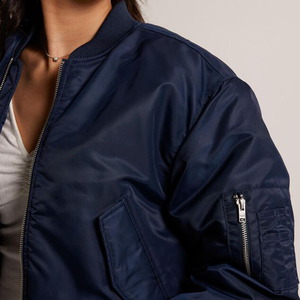 Blouson Bomber Personnalisable pour Femme – Design Tendance, Respirant, Grandes Tailles, Vêtement Décontracté pour l'Hiver, Respirant, OEM - Product Image 6