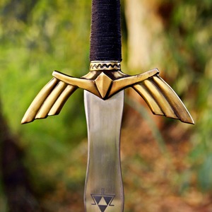 Couteau artisanal en acier inoxydable à lame droite, pointe de lance, poignée en cuir noir avec accents dorés, 32 pouces, OEM - Product Image 5