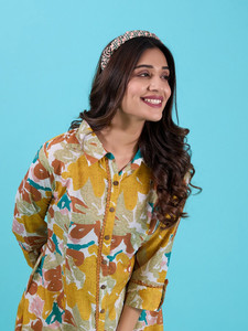 Robe midi unisexe décontractée pour femme, col rabattu, respirante, col en V, sans manches, écologique, ajourée, vente en gros - Product Image 3