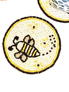 Posavasos Cuadrados de Cuentas de Vidrio Hechos a Mano - Diseño Clásico con Base de Poliéster (4x4 Pulgadas) MS HANDICRAFT Regalos Religiosos para Iglesias - Product Image 3