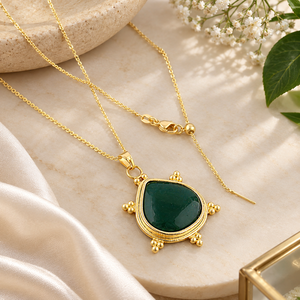 สร้อยคอจี้ทอง 18k ชุบทองเหลืองประดับพลอยออนิกซ์สีเขียวสำหรับผู้หญิง สไตล์ทันสมัยไม่ซ้ำใคร เครื่องประดับแฟชั่นขายส่ง - Product Image 1