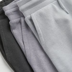 กางเกงขาสั้นเด็กผู้ชายสีพื้นเรียบง่าย สไตล์ลำลอง - Product Image 4