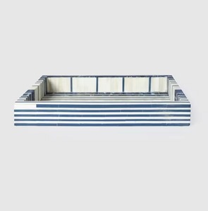 Bandeja Decorativa Rectangular con Rayas Horizontales Azules y Blancas, Diseño Geométrico Moderno, Panel de una Sola Pieza, Diseño Artesanal - Product Image 2
