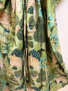 Robe longue décontractée en coton vert à imprimé floral pour femme, col en V, manches chauve-souris, imprimé safari, tenue de vacances, tunique d'été décontractée, coupe classique - Product Image 4