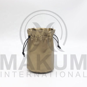 Sac à dés en cuir PU et cuir véritable avec cordon de serrage et pochette de rangement pour dés et accessoires - Product Image 4