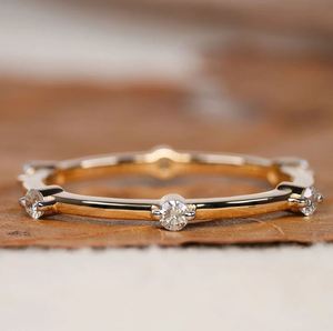 Anillo Apilable de Lujo con Moissanita de Corte Brillante, Plata de Ley 925 Chapada en Oro, para Aniversario de Bodas - Product Image 1