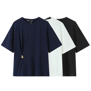T-shirt imprimé à manches courtes en maille respirante pour femme, coupe régulière, grande taille, col rond, détail boutonné, couleur personnalisée, décontracté - Product Image 5
