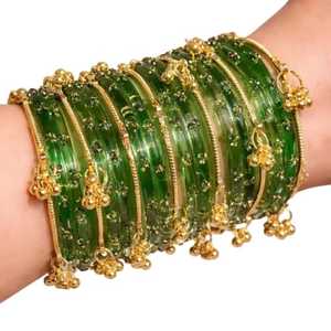 Un ensemble de bracelets jhumka kashmiris multicolores dorés, très tendance et très prisés, pour les mariées, les mariages et les fêtes. Qualité supérieure - Product Image 1