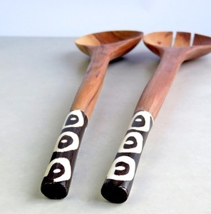 Cuchara de madera con mango estampado en esmalte, cuchara para servir ensaladas, cuchara de cocina con diseño en blanco y negro, cuchara de mango largo - Product Image 1