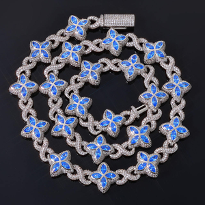 Collier à maillons floraux en moissanite, collier floral serti de pierres, bijoux de luxe, cadeau pour femme, élégant et tendance - Product Image 2