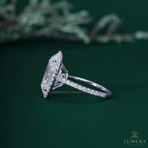 Bague de fiançailles personnalisée en moissanite taille ovale avec halo en or 9K 10K 14K 18K certifiée IGI pour femme - Product Image 4