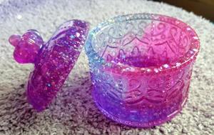 Boîte à bijoux décorative en résine artisanale de luxe, petite boîte à bijoux personnalisée en résine, boîte cadeau pour bijoux - Product Image 2