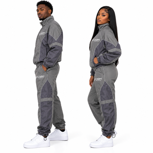 Ensemble de survêtement unisexe gris avec veste zippée intégrale et pantalon, respirant, style sportif, pour l'automne, fabricant de survêtements avec logo personnalisé - Product Image 6
