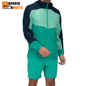 Conjunto Deportivo de Dos Piezas para Hombre, Chaqueta Cortavientos con Capucha y Pedrería, Pantalones Jogger, Material Impermeable de Poliéster/Nailon, Personalizable - Product Image 1