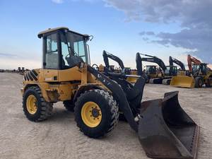 Chargeuse sur pneus Volvo L35B d'occasion/neuve avec moteur diesel, composants hydrauliques HYDAC, pompe de boîte de vitesses et roulement - Product Image 6