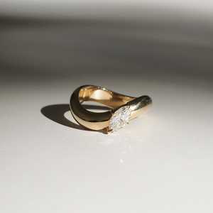 0,50-1.0ct Marquise Wavy Lab-Anillo de compromiso de diamantes cultivados - Product Image 3