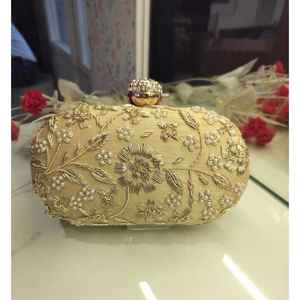 กระเป๋าคลัทช์ปักลายของขวัญผ้าฝ้ายทรงสี่เหลี่ยมผืนผ้าสีและโลโก้ตามสั่งซัพพลายเออร์จากอินเดีย - Product Image 1