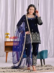 Traje de Fiesta de Diseño para Boda o Diwali, Estilo Sharara Plazzo, Top y Dupatta, Terciopelo Viscoso Pesado de Secado Rápido, Elegante para Ocasiones Especiales - Product Image 2