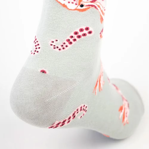 Custom Men's Spandex/Polyester <b>Grip</b> Crew <b>Socks</b>-Quick Dry Certified OEM Apparel Manufacturer - Product Image 4