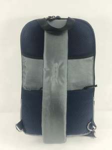 Sac bandoulière personnalisé gris et bleu marine avec poche avant zippée, sangle réglable, sac messager décontracté léger - Product Image 3