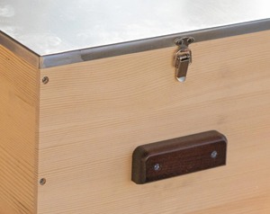 Wooden <b>Storage</b> <b>Box</b> with Metal Lid Rectangular Design for Sundries 5-10 kg Capacity Hinged Closure And Home Organization - Product Image 6