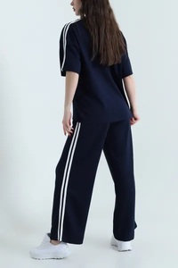 Nouveau style survêtement décontracté pour femme en tissu épais et écologique avec logo personnalisé - Coupe-vent, respirant, antibactérien - Product Image 6