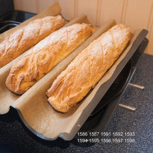 Bandeja para Baguettes ATLAS STAR de 3 Filas, de Aleación de Aluminio con Revestimiento Antiadherente de PTFE, Perforada, para Hornear Pan Francés, para 3 Panes Ondulados - Product Image 6