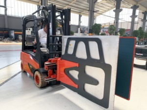 Wagger hiệu suất cao Trắng kẹp xe nâng DIESEL thỏa thuận tốt nhất cho ngành công nghiệp bán lẻ Tình trạng mới hộp <span class=keywords><strong>carton</strong></span> xe nâng - Product Image 5