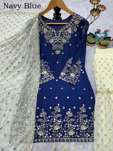 Traje Sharara de Gorgette con Bordado Pesado Estilo Indio-Pakistaní, Salwar Kameez de Corte Holgado hasta la Rodilla, Listo para Usar - Product Image 4