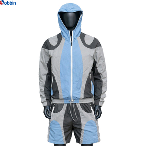 Conjunto de Chaqueta y Pantalones Cortos Deportivos para Hombre, Cómodo, Personalizado, de Poliéster y Nailon, con Diseño de Parches en Contraste de Color, Cortavientos - Product Image 2