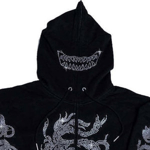 Sudadera con capucha de invierno personalizada con pedrería brillante y logotipo frontal, diseño de calavera para hombre, cremallera completa, 100% algodón - Product Image 3